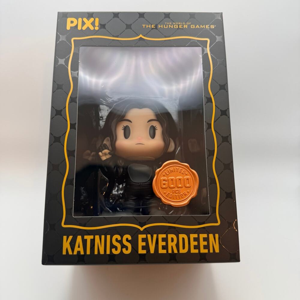 Thrilljoy PIX! Katniss Everdeen Hero Hunger Games LE 6000 Figure